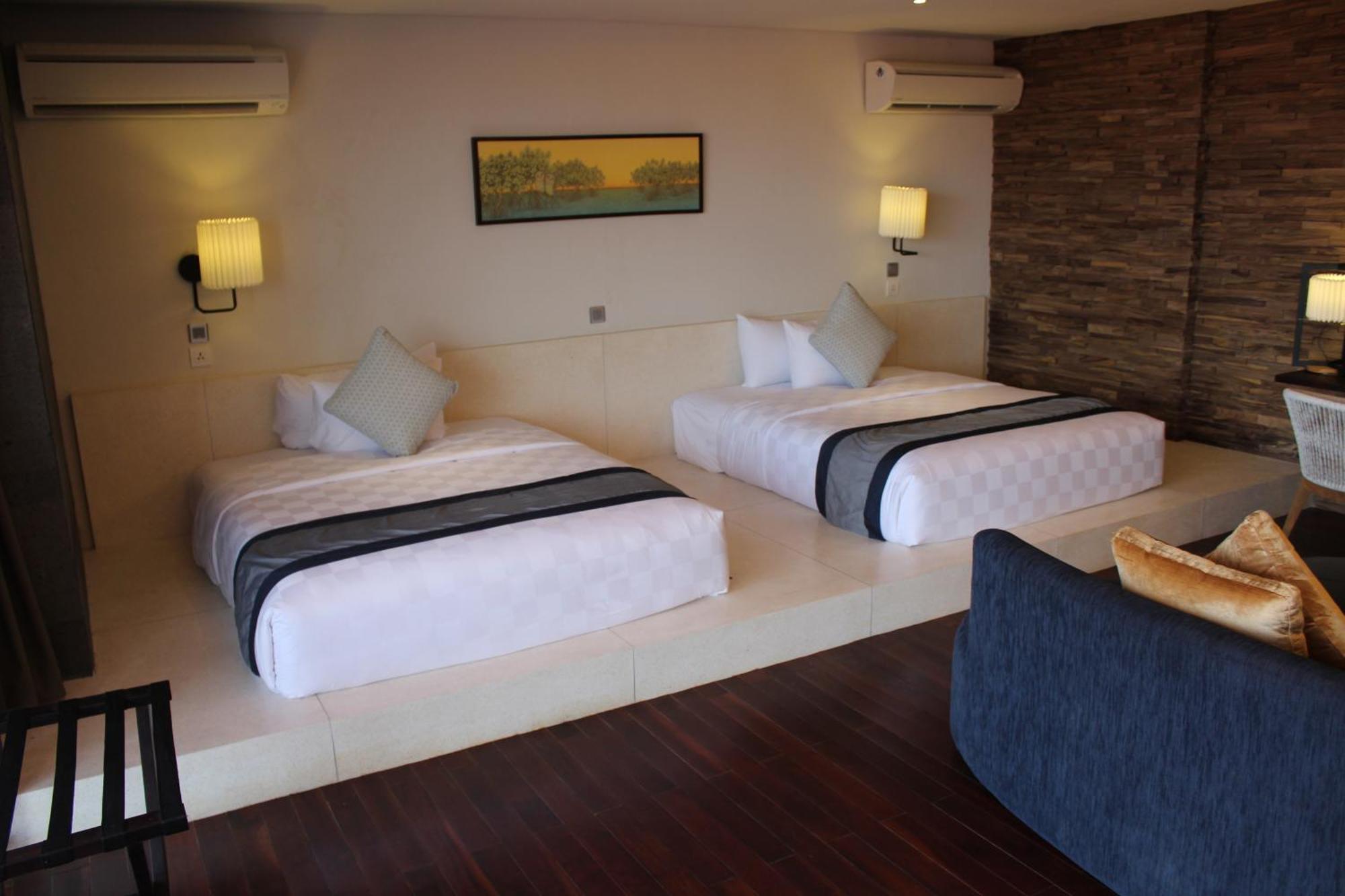 Premium Suite Sauna & Ice Plunge Facilities,1742938329:JPEG
